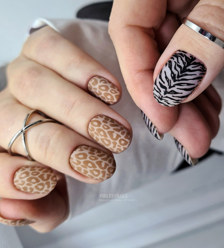 Лак для стемпинга Swanky Stamping S36 Молочный шоколад 6мл